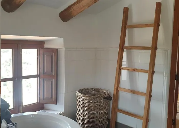 Piso Duro Comares